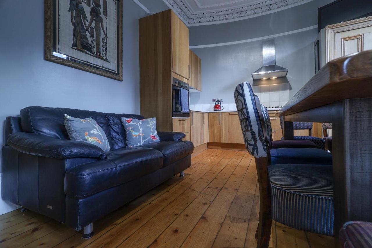 2 Bed In Great Location 15-20 Minutes Walk To Sec Daire Glasgow Dış mekan fotoğraf
